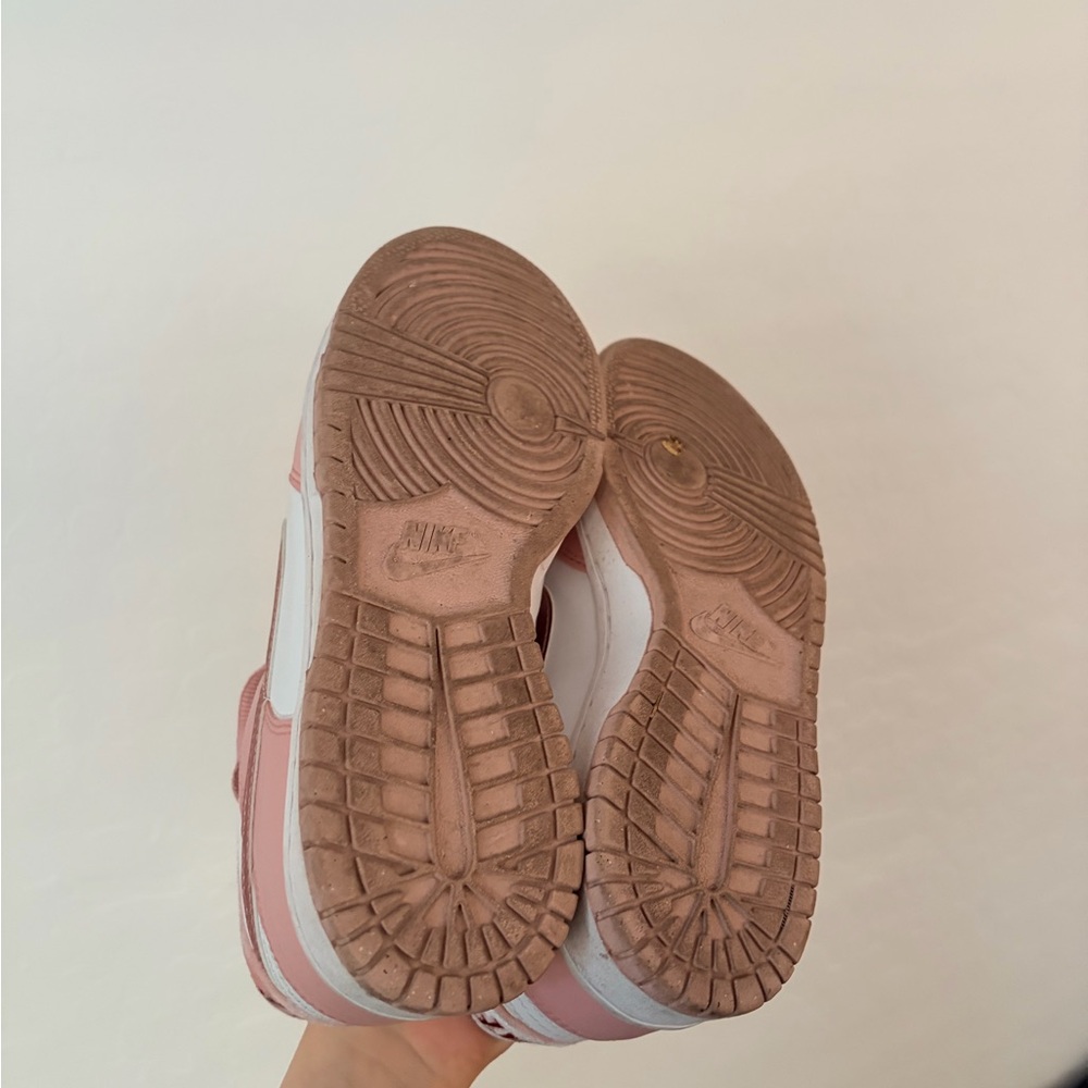 Pink Velvet Low Dunks - Picture 3 of 5